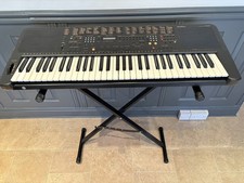 Technics KN650 Keyboard and stand. With Power Supply and Batteries