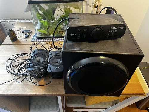 Logitech z906 thx - thx, speakers