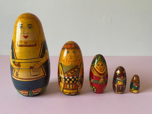 Russian doll alice - russian, in