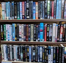 LARGE PRINT THRILLER/ADVENTURE: LARGE job lot box of 18 mixed adult books