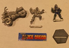 Judge Dredd and Lawmaster bike