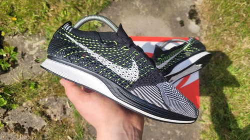 Nike flyknit racer - black, white