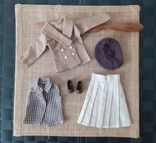 Vintage 1970s Sindy Doll