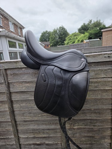 Ava dressage saddle - dressage,