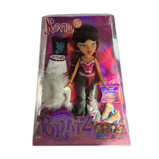 Bratz Passion For Fashion Nevra 2022 Boxed