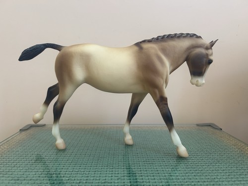 Breyer traditional cantering - breyer,