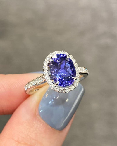 20ct cushion cut natural - cushion,