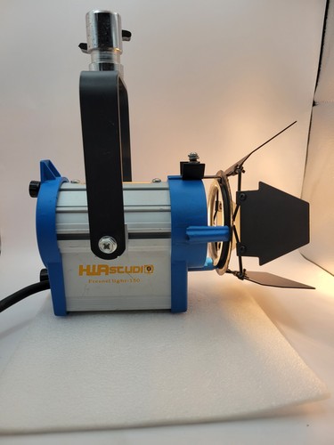 Hia studio fresnel - hia, 150w