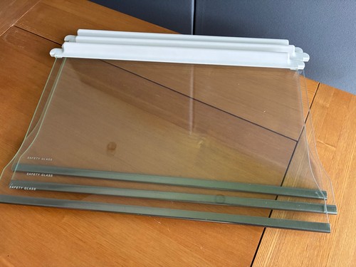 Electrolux glass shelves 3 - ,