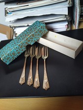 4 vintage silver plated boxed