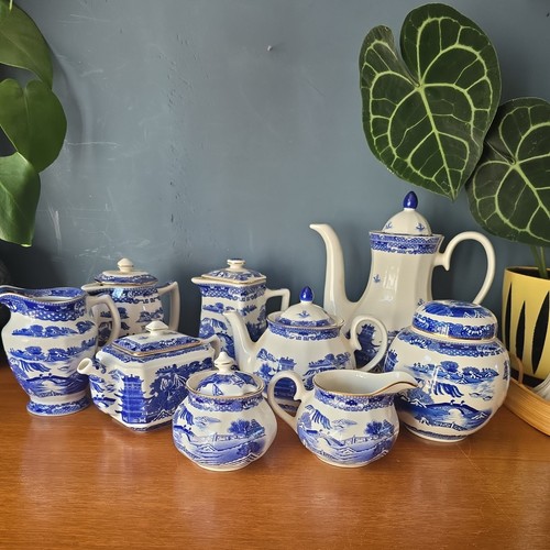 Wade ceramics ringtons - wade,