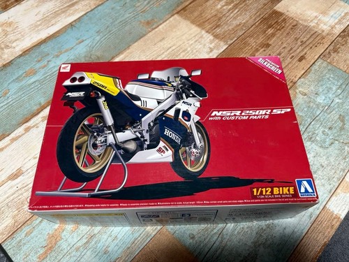 Aoshima nsr250r rothmans - aoshima,