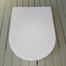 ibergrif M41001 D shape toilet seat