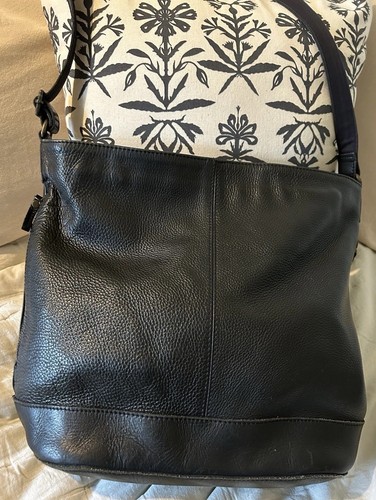 Large fatface black leather - large,