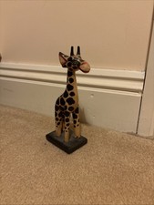 Wooden Giraffe Ornament. 18cm
