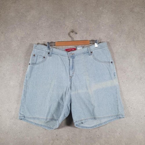 Vintage levi classic fit - vintage, levi’s