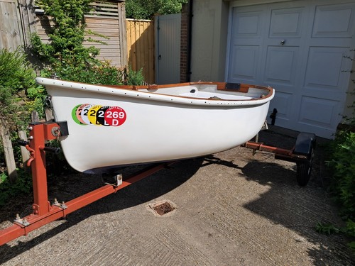 8ft fibreglass rowing dinghy - 8ft,
