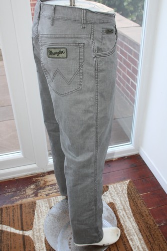 Mens wrangler w34 l32 grey - l32,