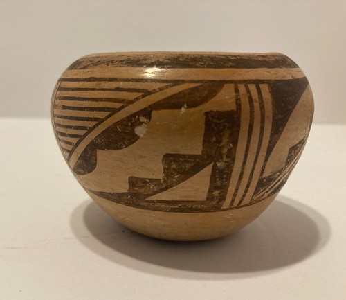 Antique hopi pueblo polychrome - hopi,