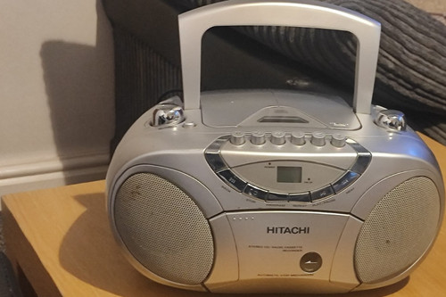 Hitachi cx74uk radio - am/fm,