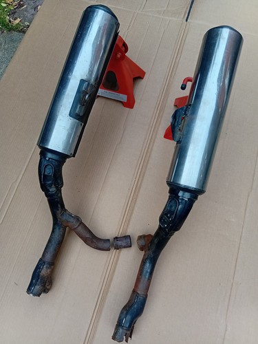 Vfr750 exhaust cans rc24 - exhaust,
