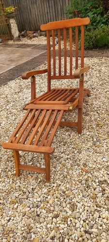 Teak steamer chair with - chair,