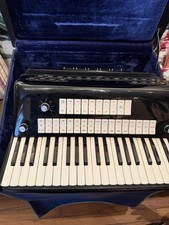 Sanovox Electronic Accordion