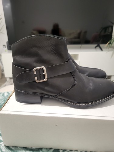 Ladies black leather boots - ladies,