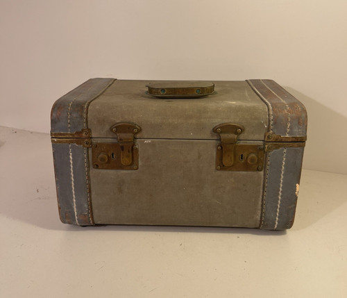 Vintage 1940s hard case vanity - 1940s,