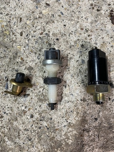 Zetor switches handbrake - 3, switches,