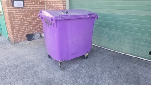 Used 1100l litre - used,