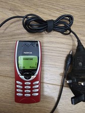 Vintage Retro Nokia 8210