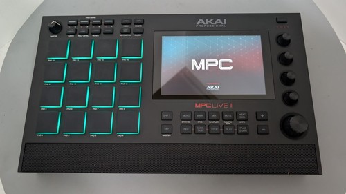 Akai mpc live ii - (pa2),