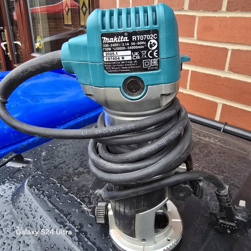 Makita rt0702cx4 710w 4 - makita,
