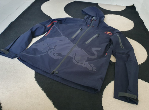 Red bull athlete - bull, only