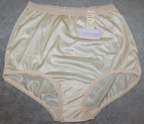 Vintage 1960 vanity fair - 1960's,