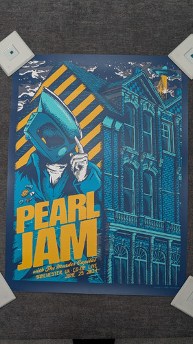 Pearl jam official tour - pearl,