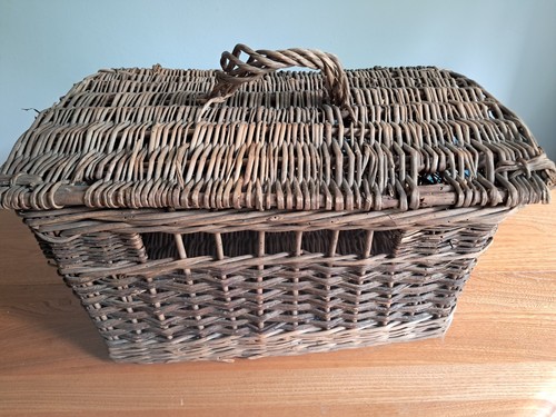Vintage wicker cat carrying - wicker,