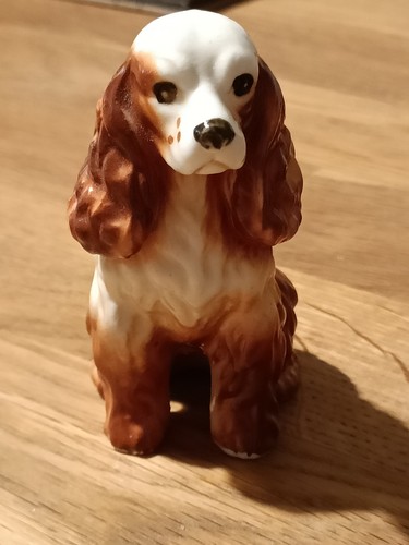 Vintage china spaniel dog - spaniel, very