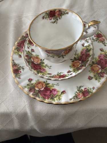 Royal albert wild - royal, rose