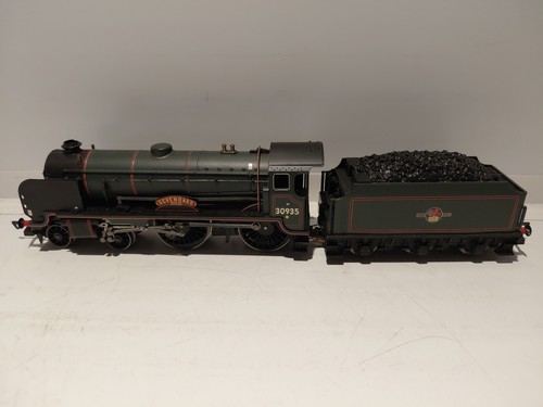Hornby gauge r2181 schools - oo,