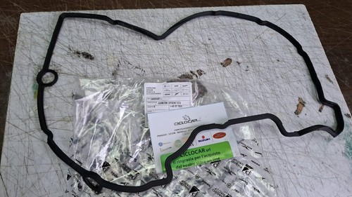Gasket rocker cover head - rocker,