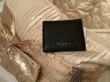 Ted Baker small credit card design Purse.  authentic . NWT .