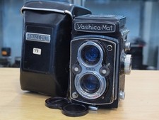Yashica-Mat TLR 6x6 Medium Format 120 Camera & Case . No u18571