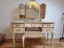 Olympus Antique French Louis