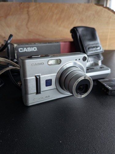 Casio digital camera - digital, exilim