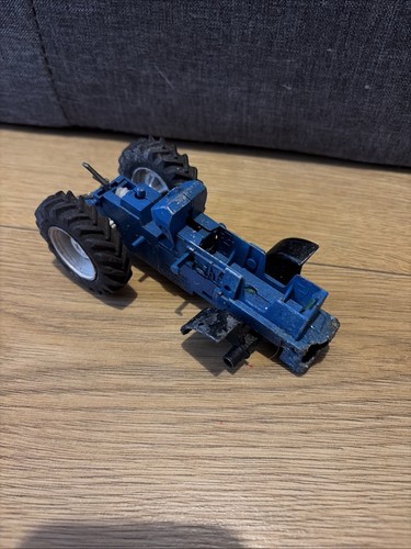 Britains scale ford - 1/32,