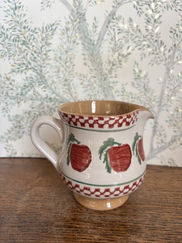 Nicholas mosse apple - nicholas,