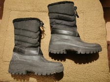 Hi Gear Black Snow/Duck Boots