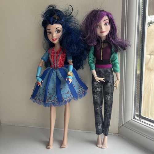 Disney descendants dolls - descendants,